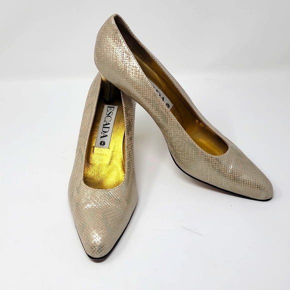 ♡ ESCADA Python Design Kitten Heels | Retro Point Toe Leather Italian Dress - Picture 6 of 12